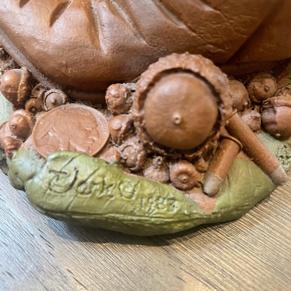 Retired BOOTS 1983 Tom Clark Gnome Figurine 5in - Picture 4 of 7